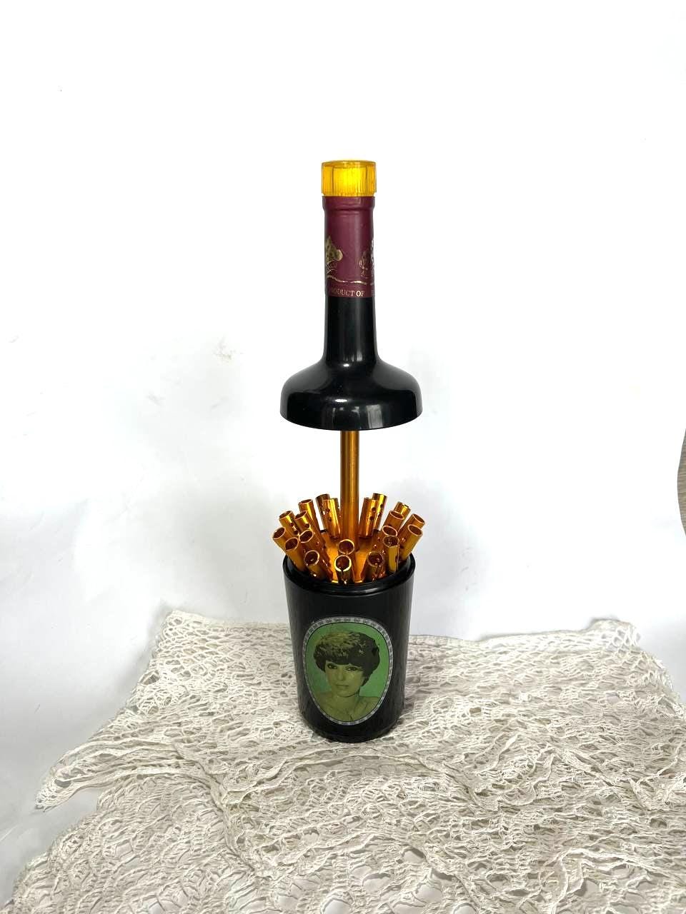 Vintage Cigarette Dispenser Bottle Holder Box Bottle Cigarette Case Vintage  Storage Box Smoker Bottle for Cigarettes Cigar Container
