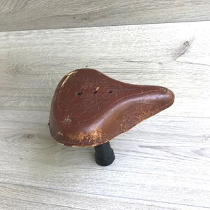vintage persons bicycle seat