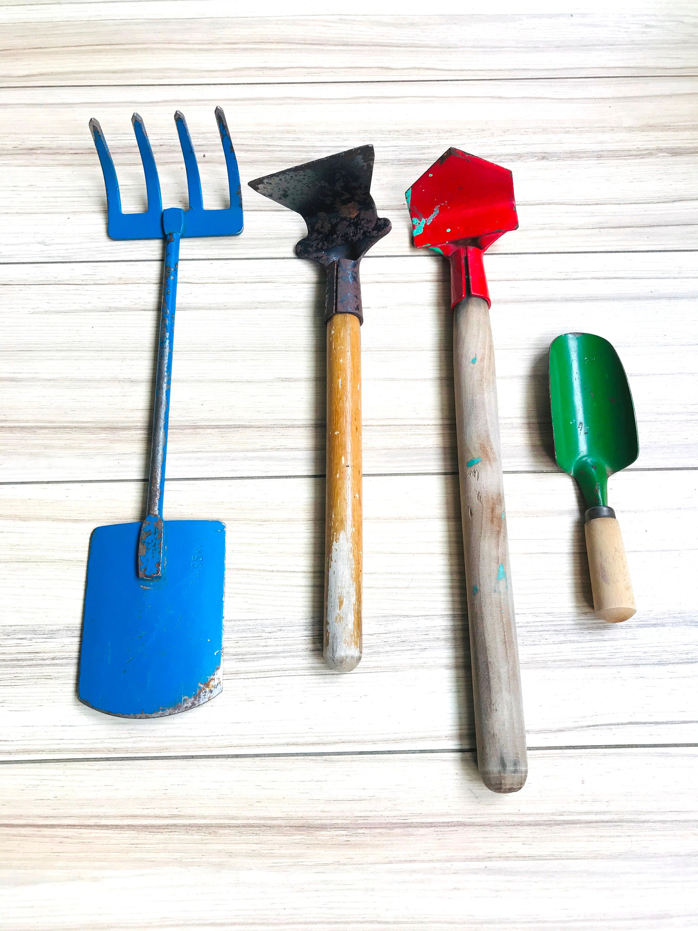 Vintage garden tool set Digging shovel Rake Hoe Gardener's Etsy