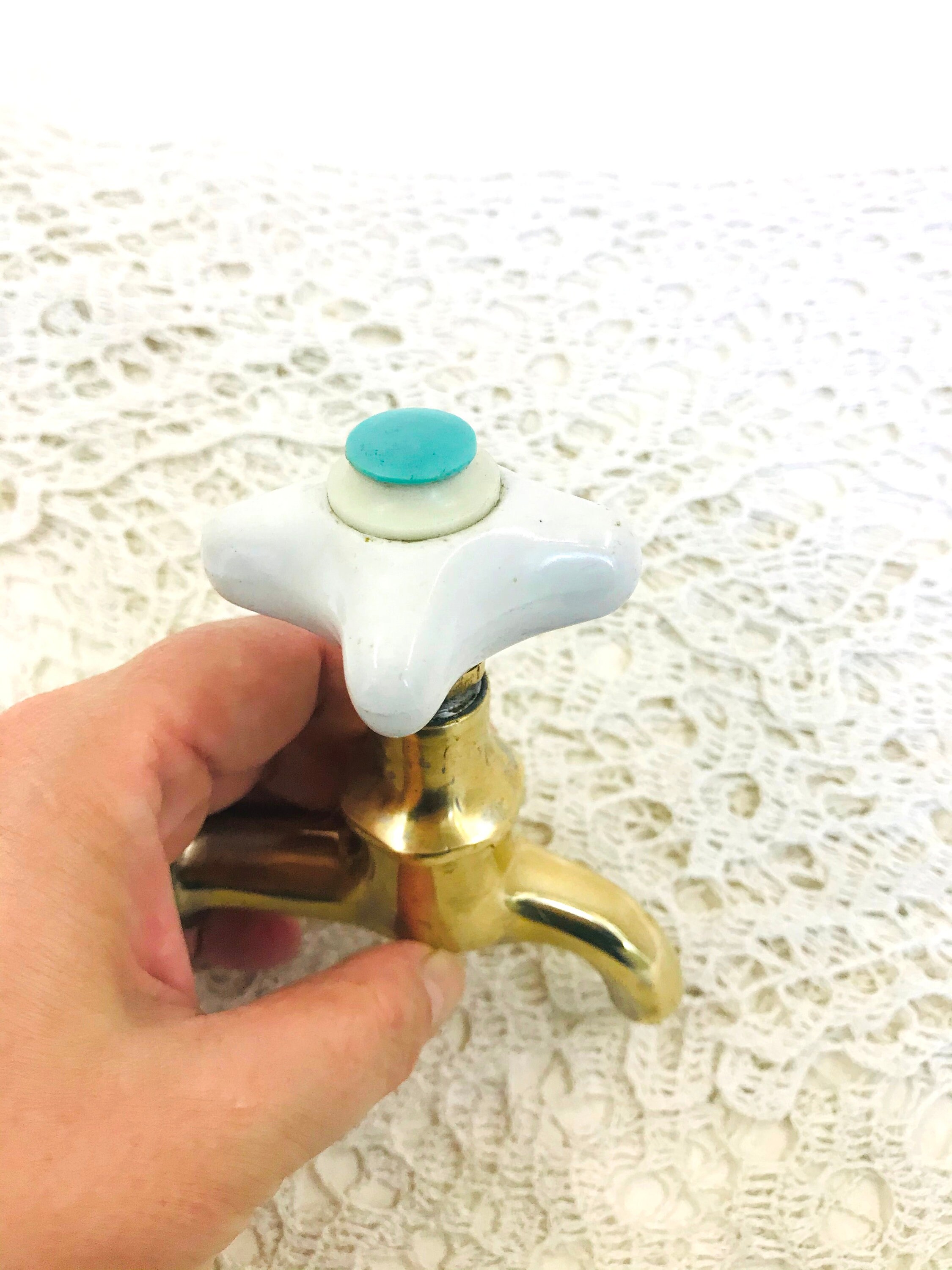 Vintage Messing Wasserwasser Wasserhahn mit Porzellan Griff | Etsy