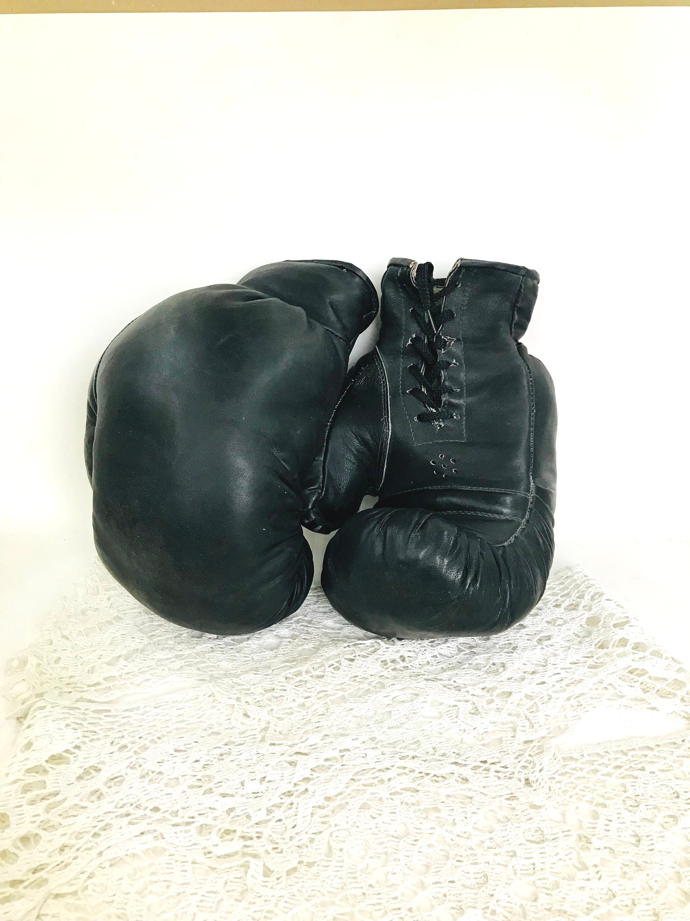 Boxing gloves leather GDR real vintage WEB Gazelle 10 oz.Retro Boxhandschuhe