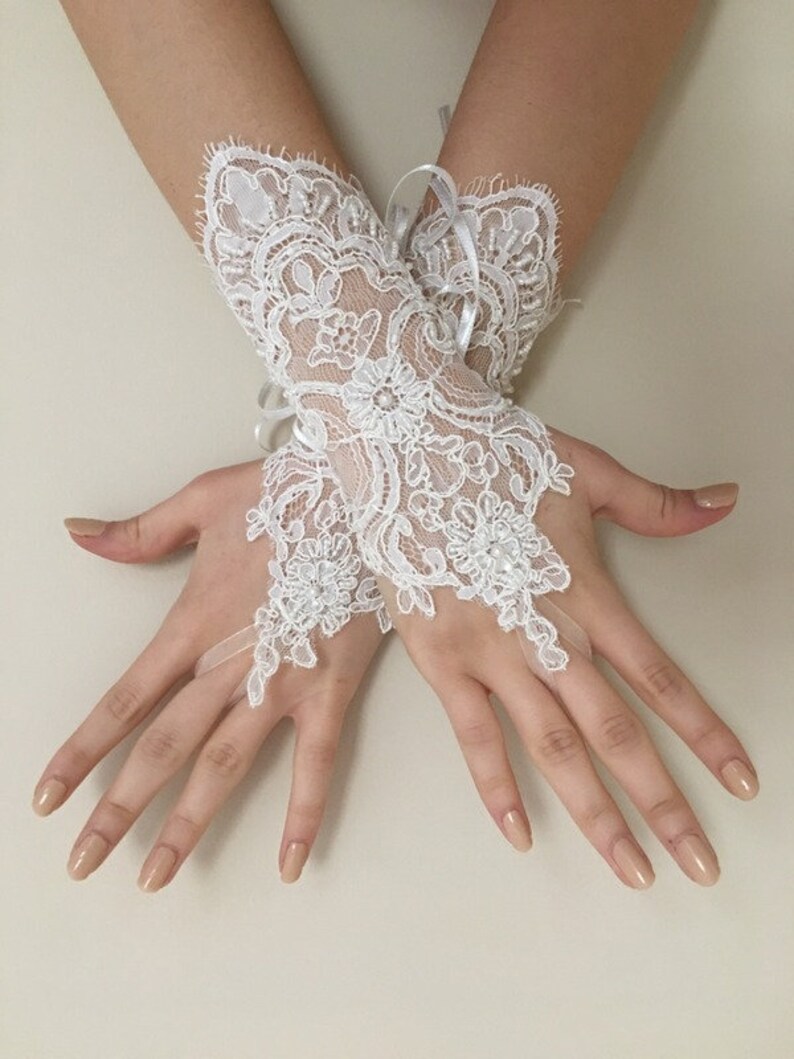 EXPRESS SHIPPING Ivory Lace Gloves Wedding Bridal Gloves Long Etsy Canada