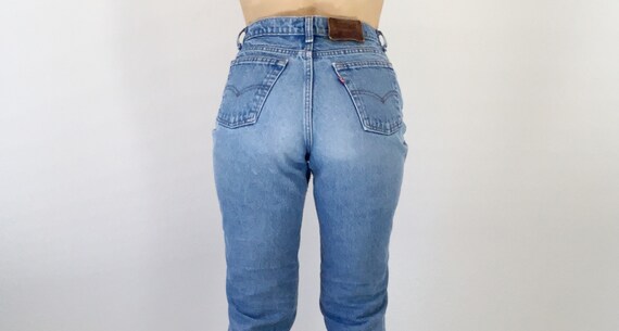 vintage high rise skinny levi's