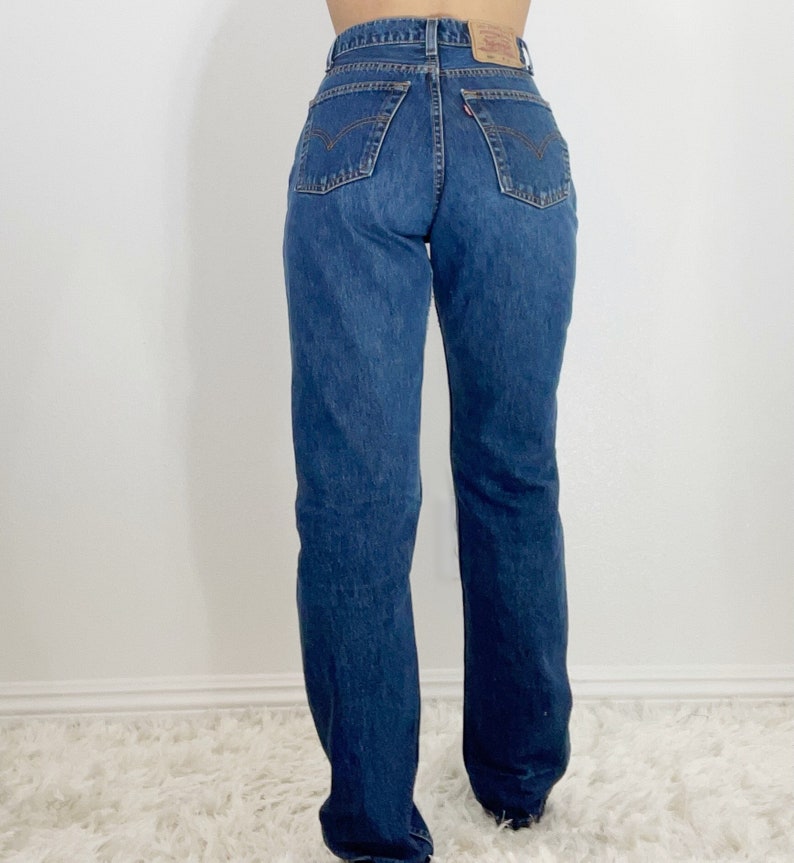Vintage Levi\u2019s SUPER high rise 2526