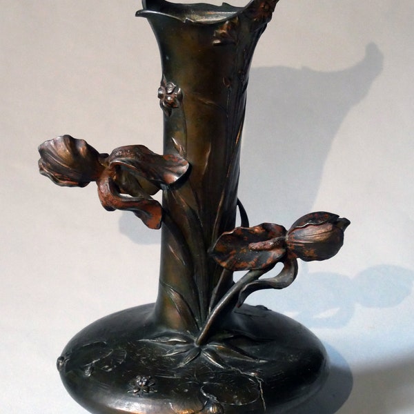 Vase Art Nouveau étain Signé Elsie Ward Hering, USA, Original, fleurs début 20ème