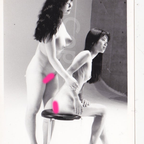 Small Photography ORIGINAL JAPANESE, Female Nude couple, erotic lesbians, 70's