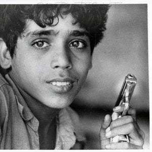 Child Armed PAKISTAN Original Photo, American Press 1977 Darra