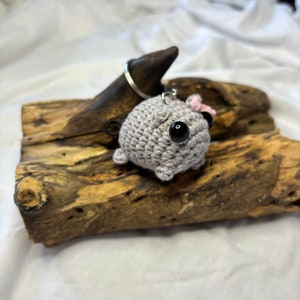 Hamster triste I TikTok Meme I Tendance I Crochet I Porte-clés image 4