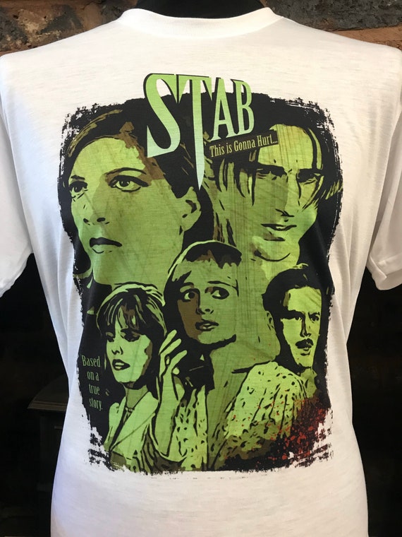 STAB - Scream - White T-shirt. Sidney Prescott, Tori Spelling