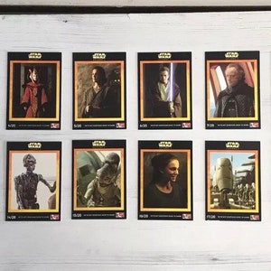 Juego de 20 tarjetas coleccionables de Star Wars: Episodio 1. Lanzado exclusivamente por KFC en 1999. Raro.