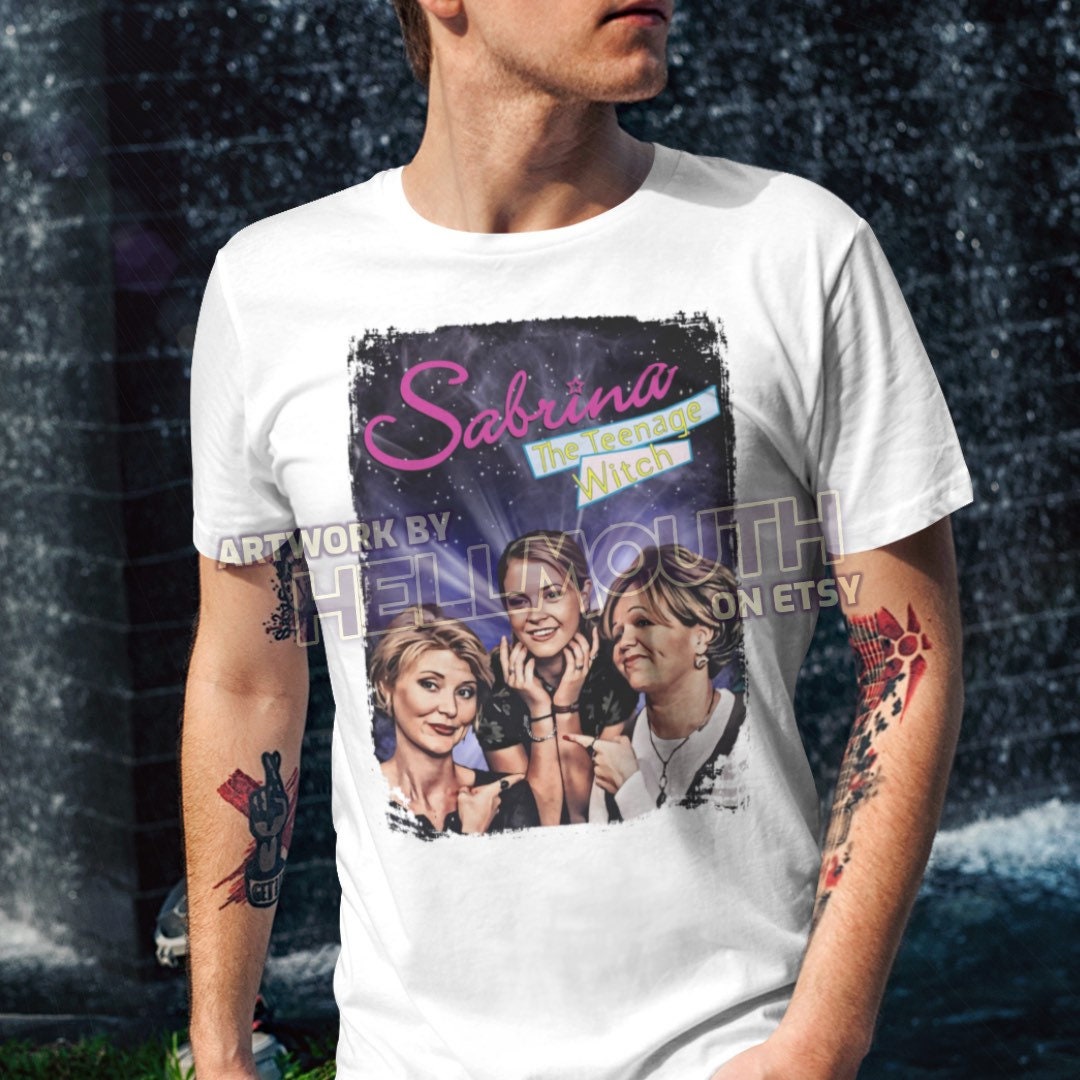 Sabrina the Teenage Witch - T Shirt. Melissa Joan Hart. 90's