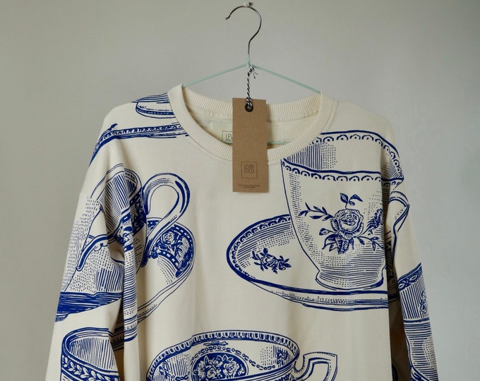 Featured listing image: Screen printed pattern on unisex sweatshirt "BIG TEA CUP"