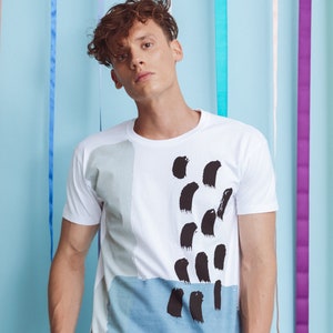 Screen printed graphic on T-shirt BLUE ABSTRACT image 5