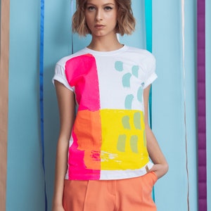Screen printed graphic on T-shirt FLUO ABSTRACT Unisex XS