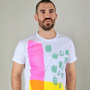 Screen printed graphic on T-shirt FLUO ABSTRACT Unisex L