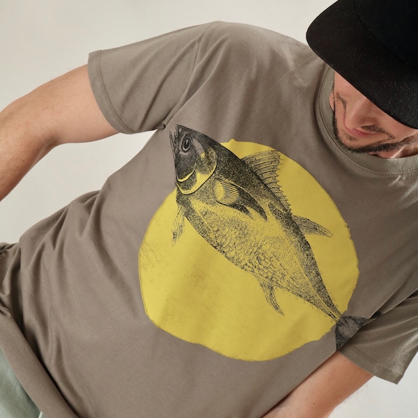 Graphique sérigraphié sur un t-shirt - « FISH & CIRCLE »