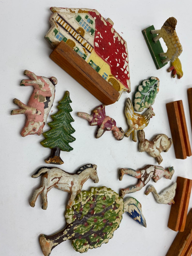 farm life Wooden figurines