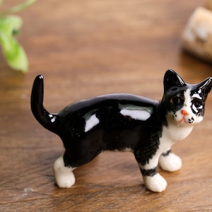 Hand Painted Small Black & White Ceramic Cat Cute Figurines Animals Miniature Outdoor