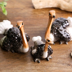 Ceramic Hand-painted Ostrich Family Birds Ornament Figurine In Gloss Pottery Collectable Gift