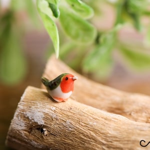 Hand Painted Ceramic Tiny Bird Miniature Robin Christmas Mini Little Animals