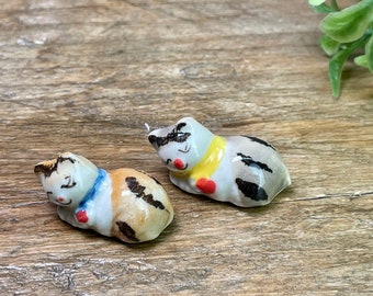 A Set of 2 Hand Painted Tiny Ceramic Cat Cute Figurines Animals Miniature Outdoor Gift