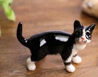 Petit chat en céramique noir et blanc peint à la main, figurines mignonnes animaux miniatures d'extérieur