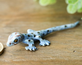 Blue Ceramic Lizard Animal Figurine Pottery Ornament Collectable Gift Gecko