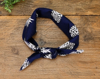 Handmade Cotton Pineapple Bandana – Navy Retro Headscarf