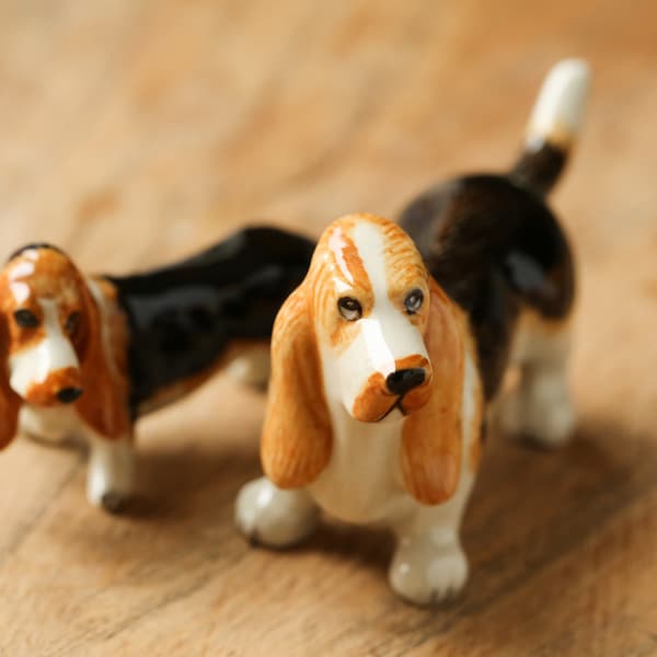 Figurine en céramique de chiens Basset Hound, poupée en poterie, ornements, cadeau à collectionner