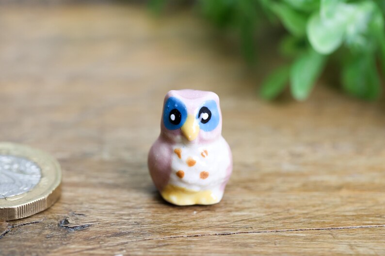 Figuras de búho de cerámica pintadas a mano: pequeños adornos de animales, set coleccionable imagen 6