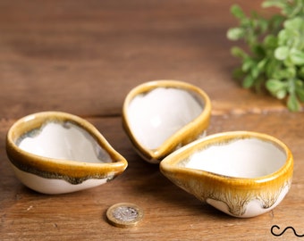 Set 3 Handmade Ceramic Dipping Dish White Dip Bowl Small Sauce Dish Condiment Brown