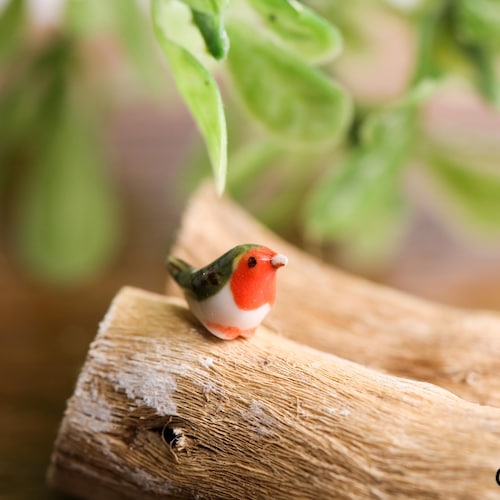 Hand Painted Tiny Ceramic Robin Figurine: Miniature Christmas
