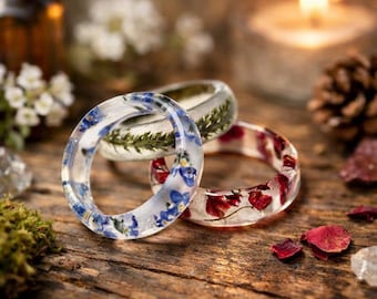 Clear Resin Ring with Real Flowers, Pressed Dried Botanical Band, Forget-Me-Not Fern Gypsophila, Thin Stacking Ring