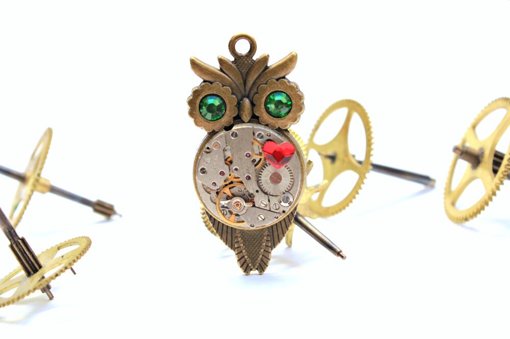 Owl jewelry Steampunk pendant Bird necklace  Gears locket Vintage watch Clockface pendant Clock mech