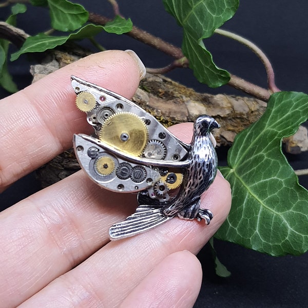 Steampunk bird pendant 2 in 1 dove pendant and brooch  Industrial brass pendant Cosplay jewellery Clockwork bird Victorian jewelry