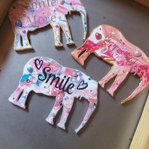 Elephant gift | Fridge magnet | kitchen decor | Office memo board magnet | miniature piece of art | first home gift idea.