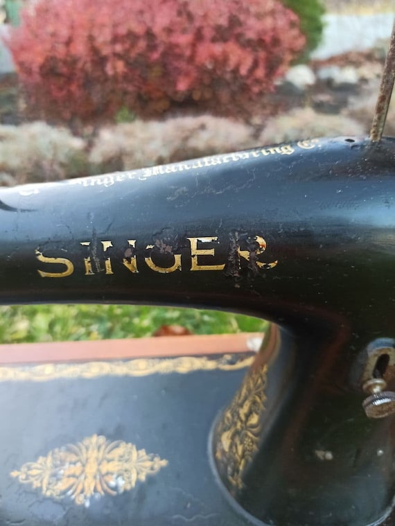 1960s Singer Hand Crank Sewing Machine: Restored Vintage Decor - Etsy
