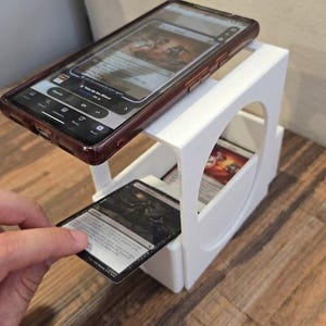 TCG-kaartscanner - telefoonhouder (3D-geprint)