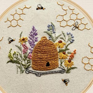 Kit de bordado de abeja melífera: Colmena y flores silvestres para principiantes