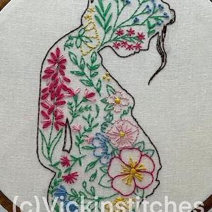 Baby shower embroidery kit gift for pregnancy. New mom embroidery for beginners. Pregnant mama. new baby gift. Beginner Friendly