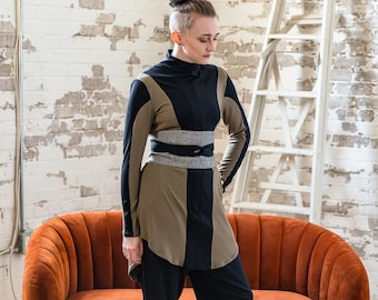 Ambassador Tunic (Winter Ver.) // High Cowl / Long Vertical Style Lines / Long Sleeve