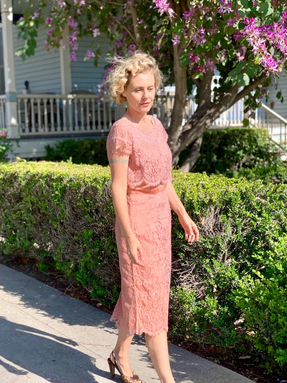 Peach Beige 1940s lace midi dress - image 2