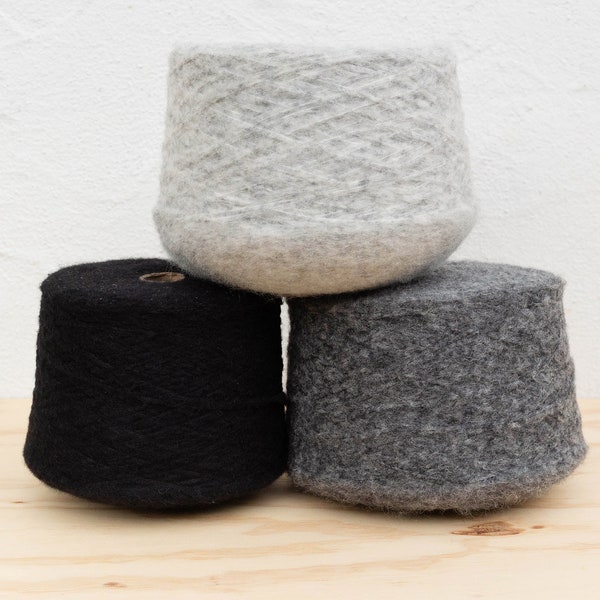 Laja - Baby Alpaca/Merino Wool/Polyamide - 50g or 100g - Grey and black