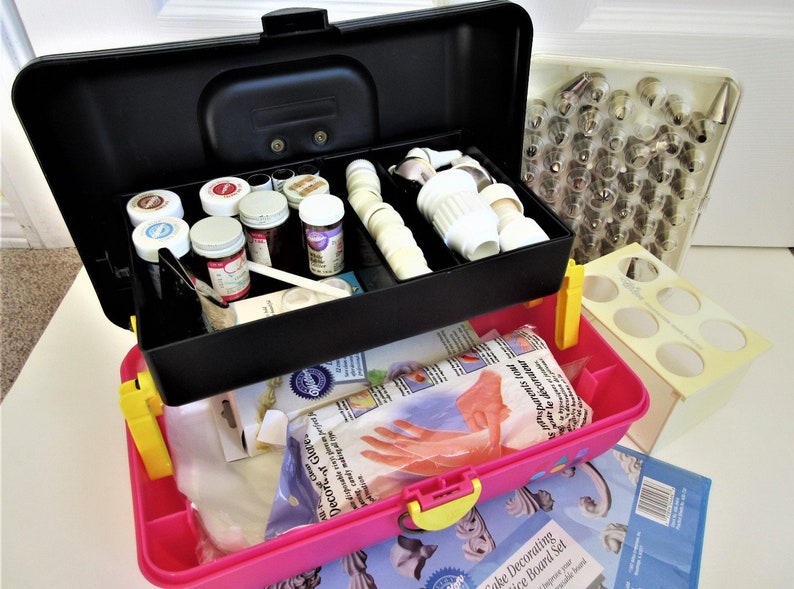 Cake Decorating Supplies Large Lot Tips Vintage Wilton