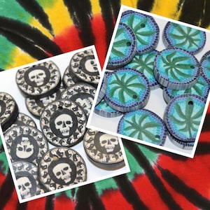 FIMO Disc Pendant Pot Leaf & Skull/Yin Yang Design, Retro Hippie Clay Charms, Sold By The Dozen, 20% off