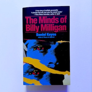 The Minds of Billy Milligan / Daniel Keyes True Story Multiple personality paperback book bantam vintage