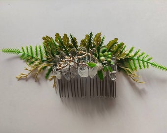 Greenery Bridal Comb with aura quartz points| Woodland Handfasting Headpiece | green bridesmaid hair accessories | Fairy photo prop
