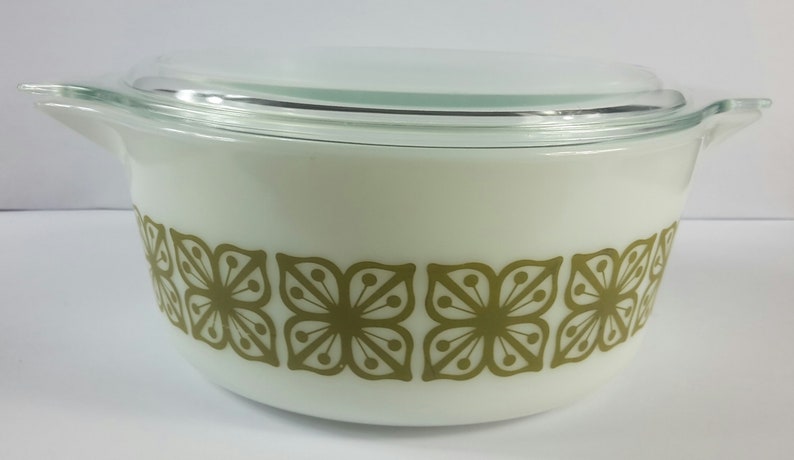 Vintage Green Pyrex Verde Square Flowers Casserole Dish Large Bowl wLid 2.5 Qt