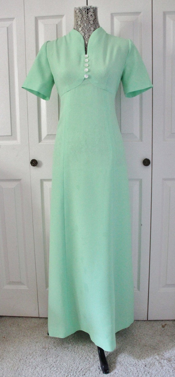 1970s Pale Green Maxi Dress Medium