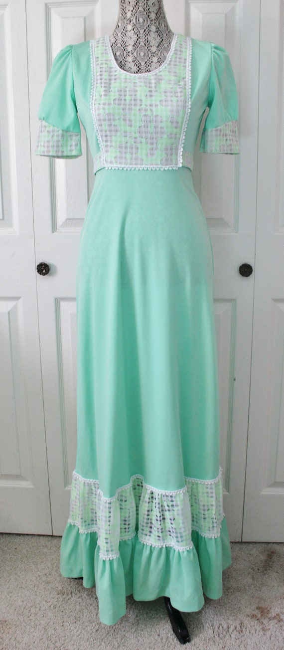 1960s Prairie Style Light Green and White Maxi Dre